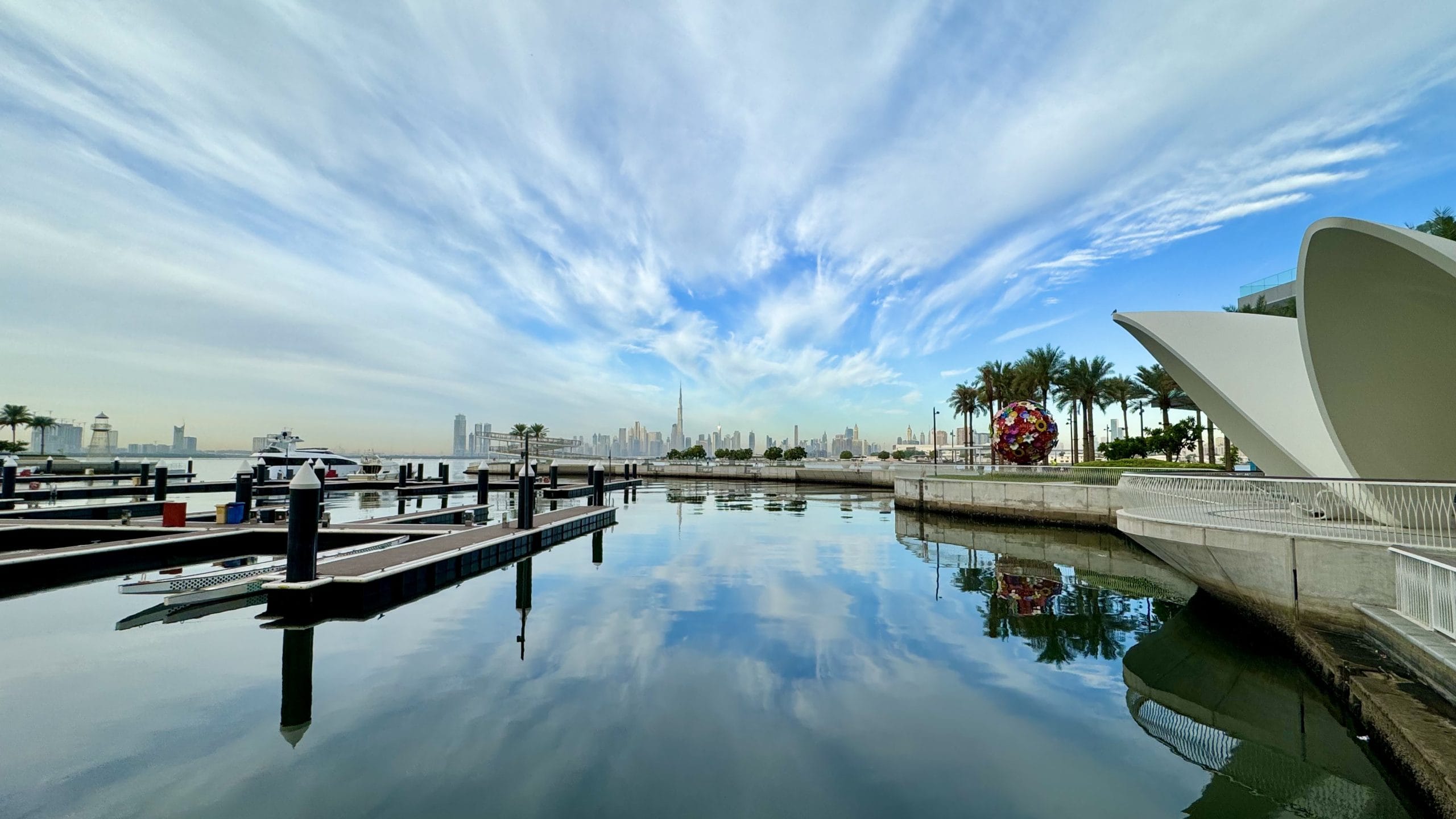 ドバイの気候を表す景色