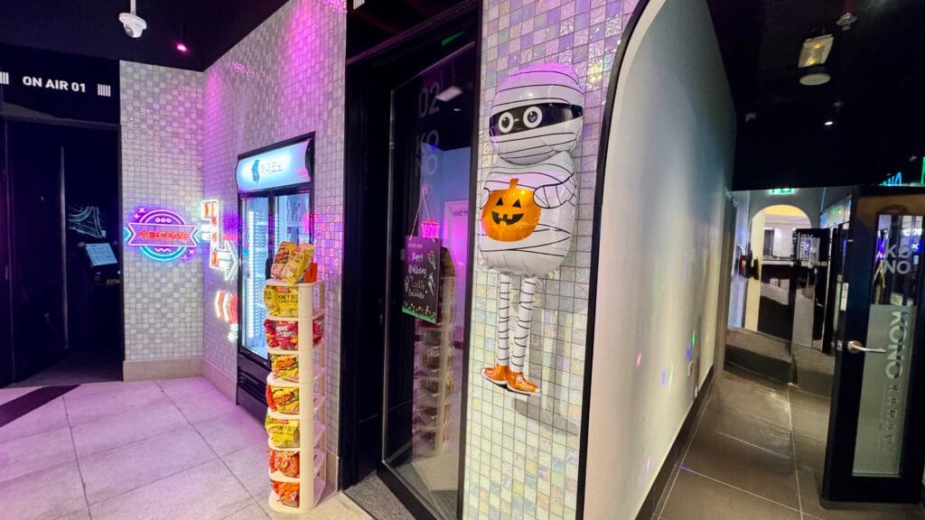 ドバイのカラオケ：Hama