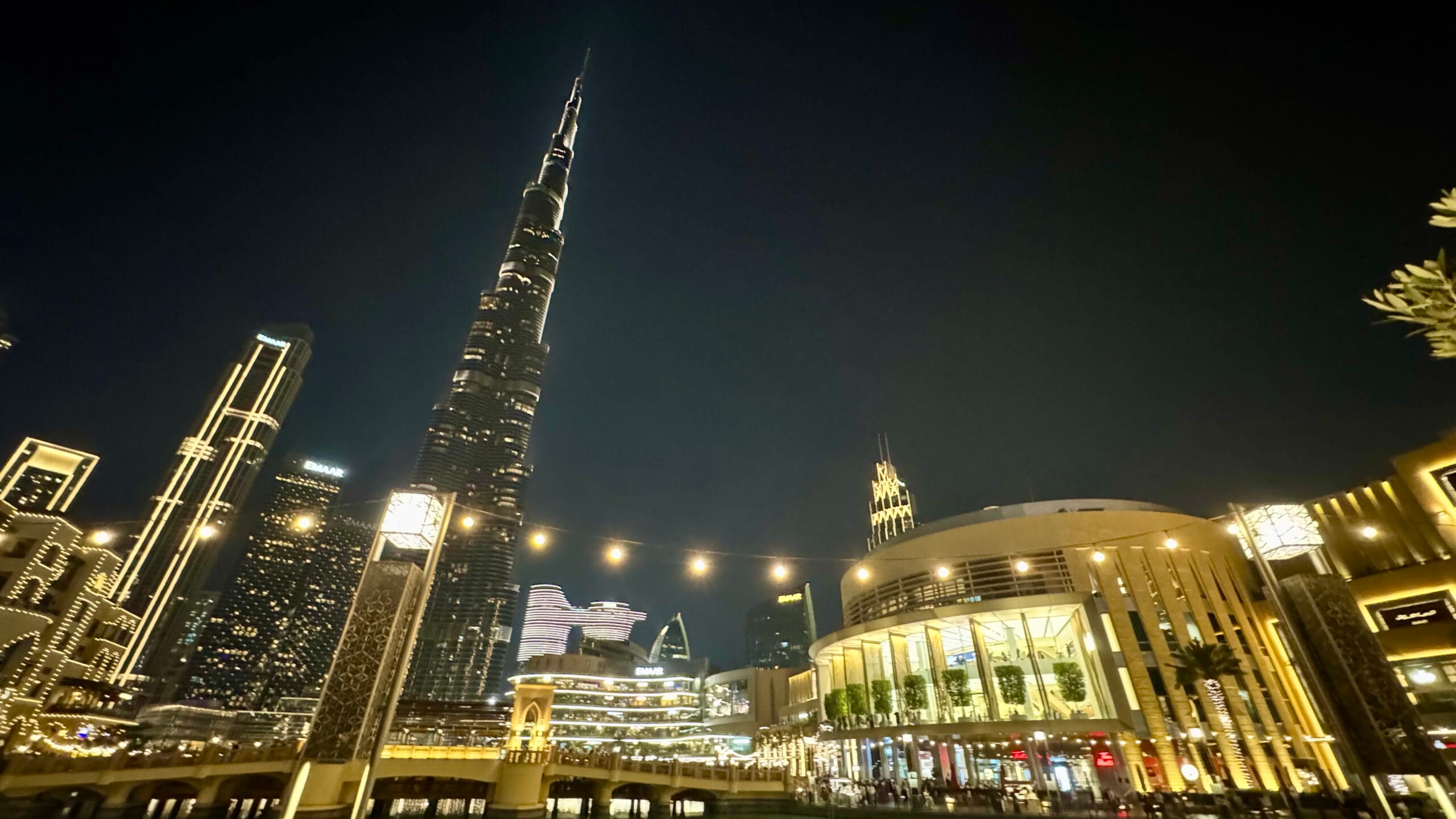 ドバイの夜景：ブルジュハリファ